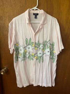 Forever 21 Men pink floral button down shirt